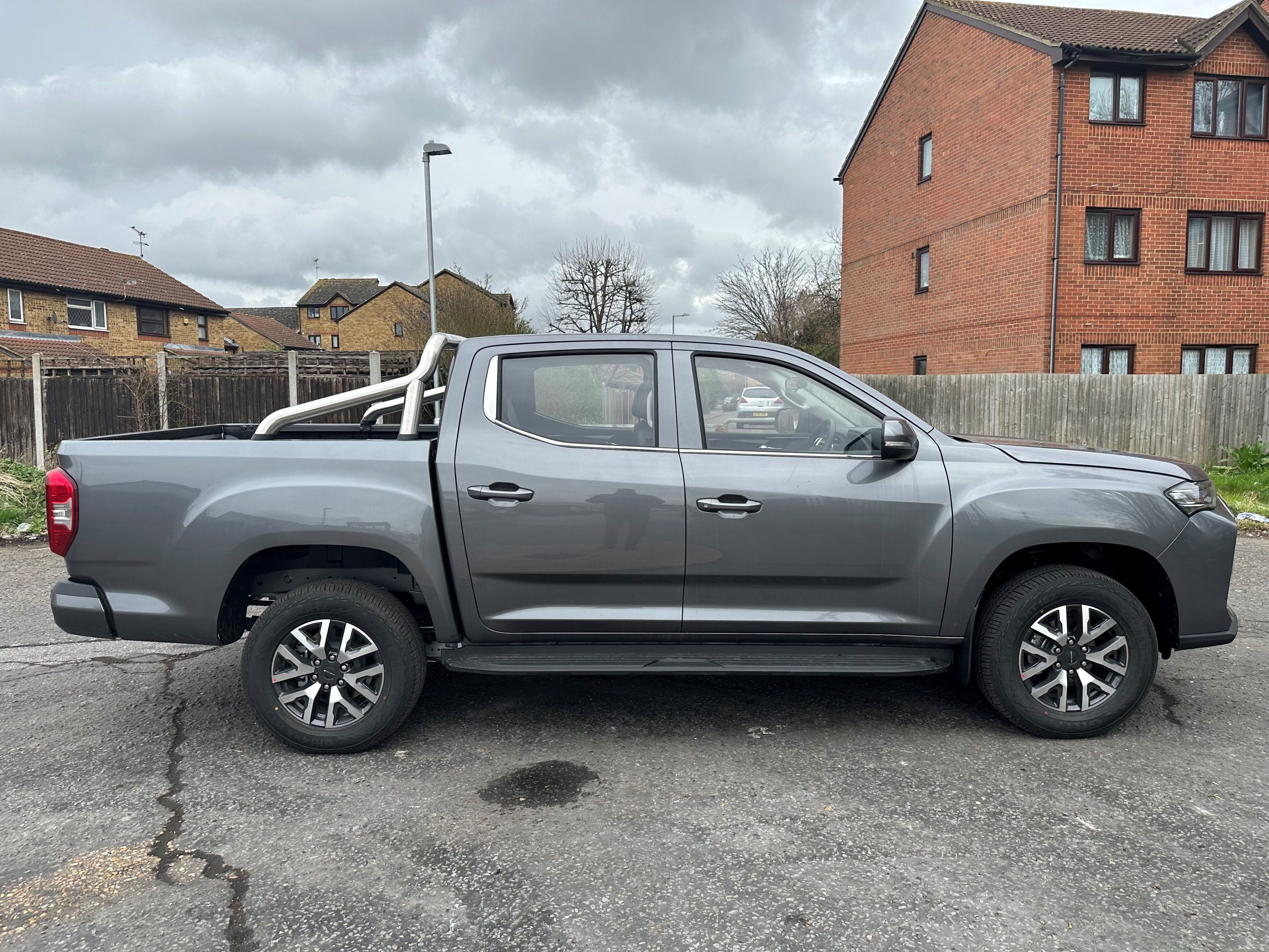 Fully Electric Pick Up Truck (Grey) 2023 Maxus T90EV 88.5KWH For Sale ...